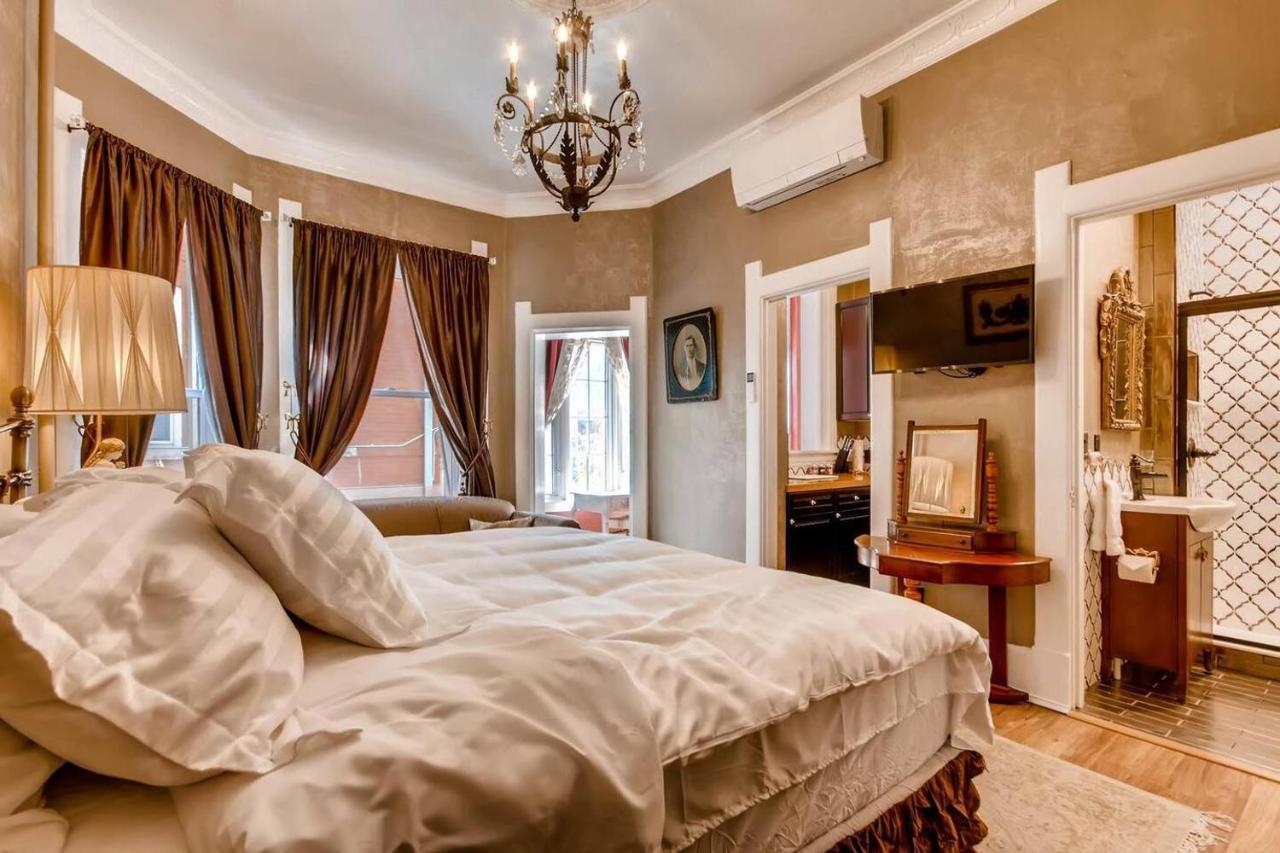 The Holiday Chalet Victorian Денвер Экстерьер фото